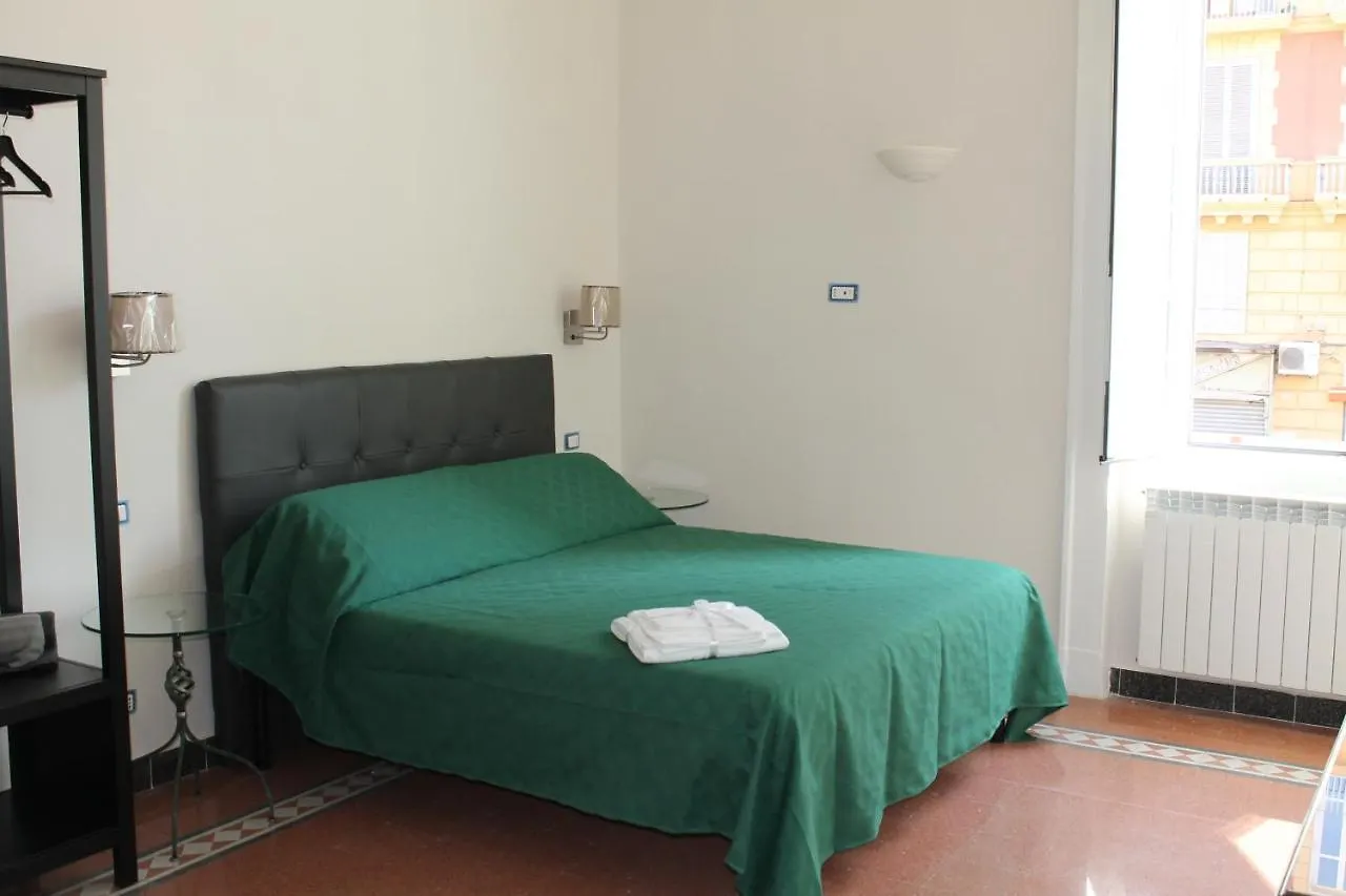 Bed & Breakfast Mergellina 121 Apartment'S Rooms Naples Italy